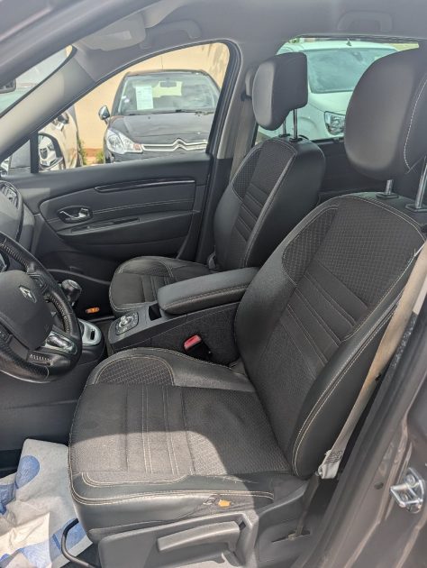RENAULT SCENICIII 1.6 DCI 130 BOSE ENTRETIEN EXCLUSIF RENAULT  EXCELLENT ETAT GARANTIE 12 MOIS