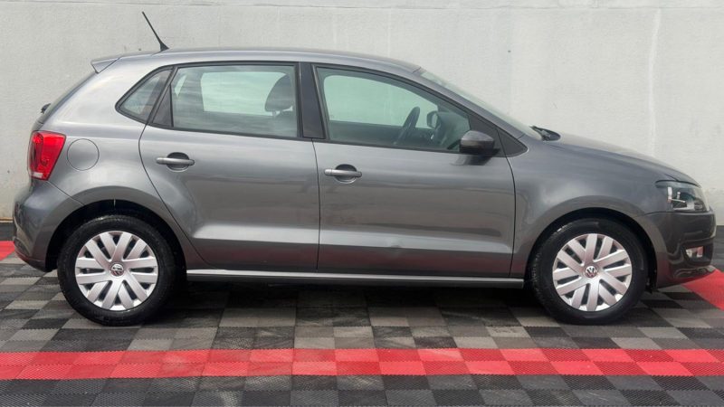 VOLKSWAGEN POLO V 1.6 TDI 1.6 105 CV TREND  2011
