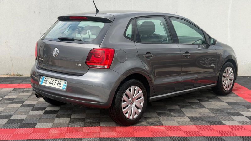 VOLKSWAGEN POLO V 1.6 TDI 1.6 105 CV TREND  2011