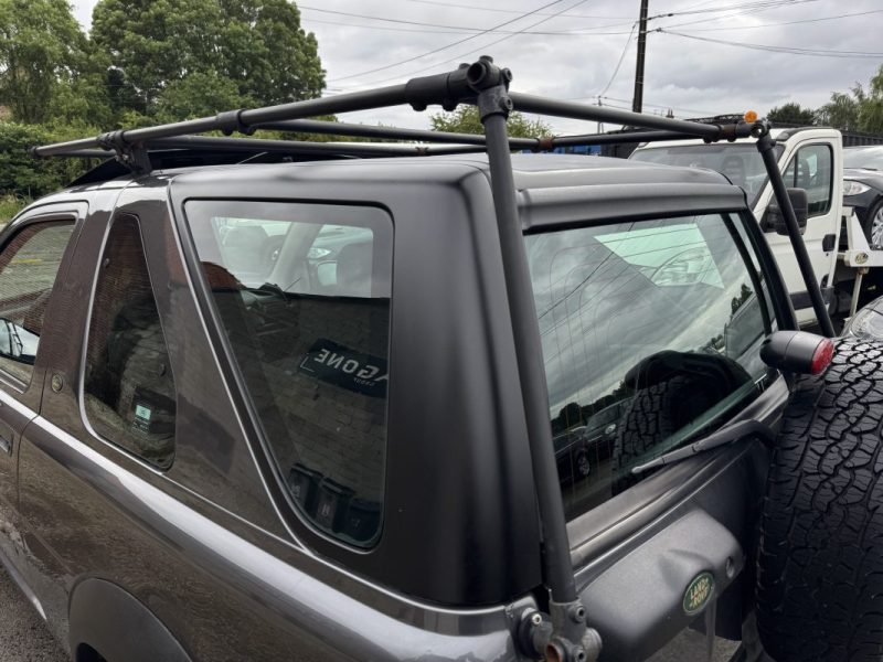 LAND ROVER FREELANDER 2.0 TD4 4x4 PACK S CLIM/TOIT 184000Km
