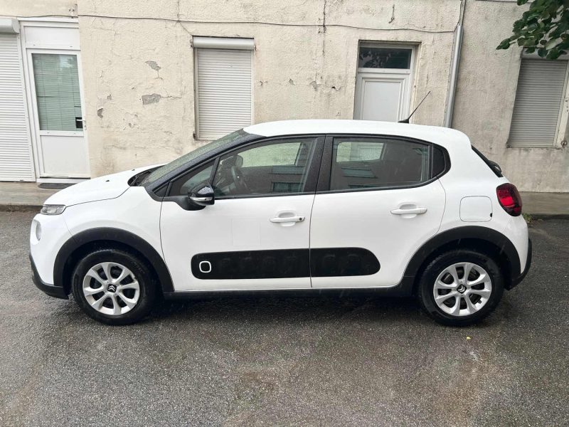 CITROEN C3 1.2 83CH 2 PLACES PRIX TTC : 4990 € PRIX HT : 4158 €