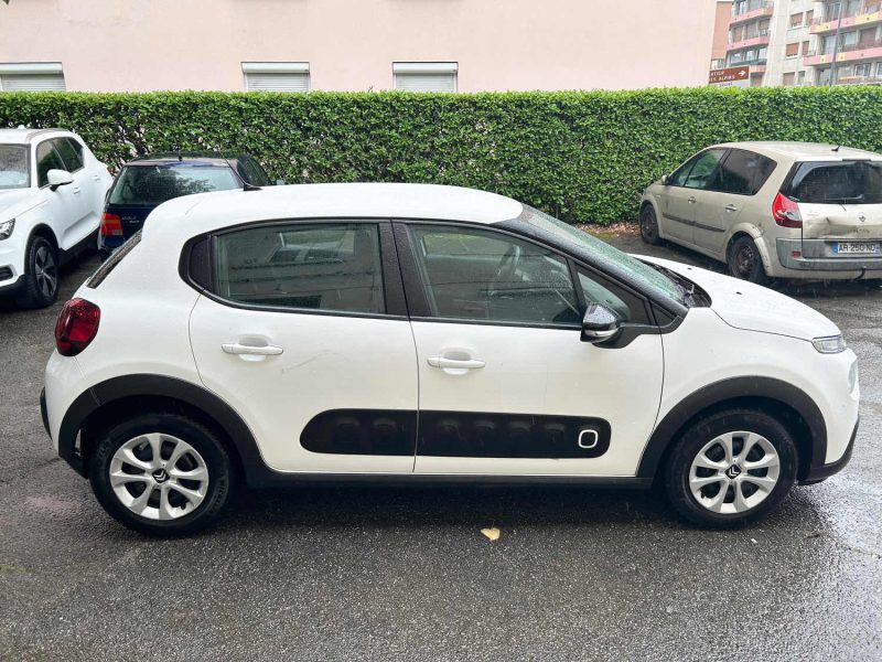 CITROEN C3 1.2 83CH 2 PLACES PRIX TTC : 4990 € PRIX HT : 4158 €