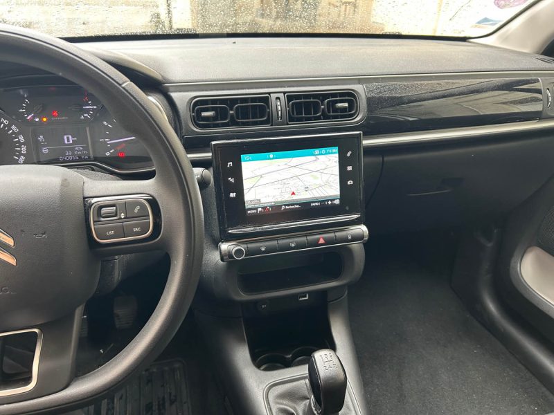 CITROEN C3 1.2 83CH 2 PLACES PRIX TTC : 4990 € PRIX HT : 4158 €