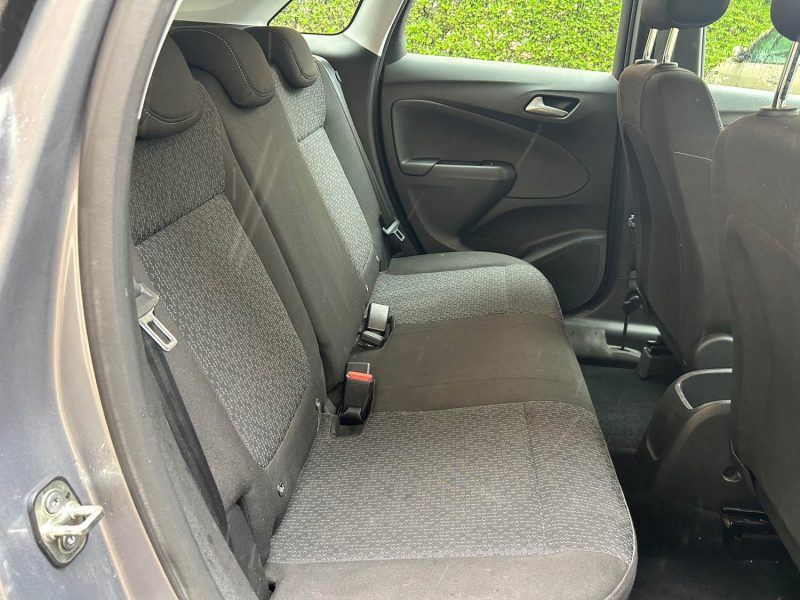 OPEL CROSSLAND 1.2 83 EDITION 06/2022 PRIX TTC : 8490 € PRIX HT : 7075 € 