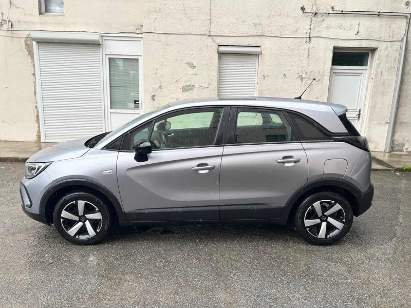 OPEL CROSSLAND 1.2 83 EDITION 06/2022 PRIX TTC : 8490 € PRIX HT : 7075 € 