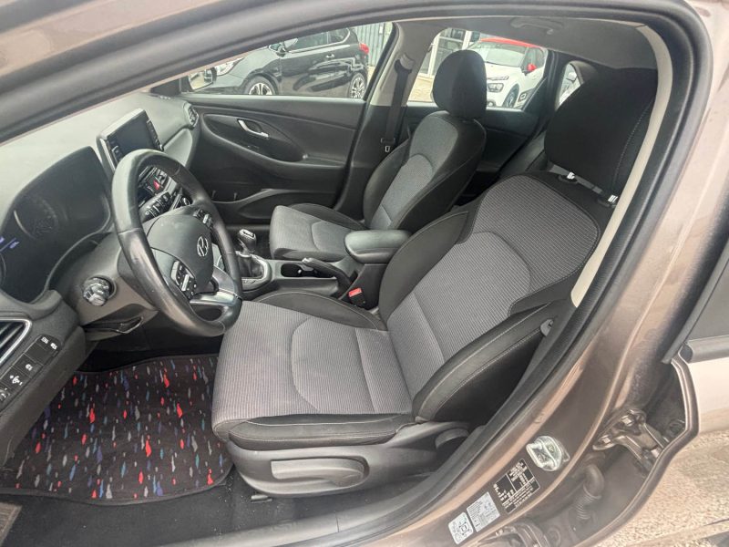 HYUNDAI I30  2022