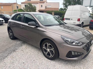 HYUNDAI I30  2022