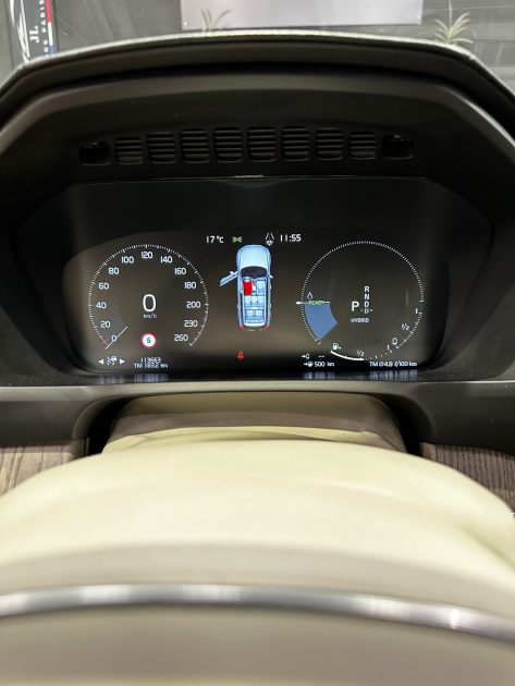 MAGNIFIQUE VOLVO XC90 7 PLACES 303 CH + 87 CH INSCRIPTION LUXE (SONO BOWERS ET WILKINS,TOIT OUVRANT)
