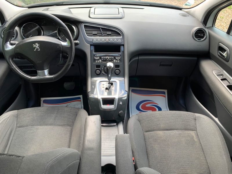 PEUGEOT 5008 PE43176 2016