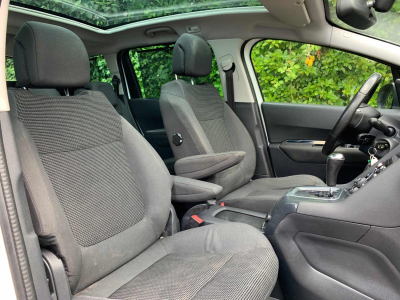 PEUGEOT 5008 PE43176 2016