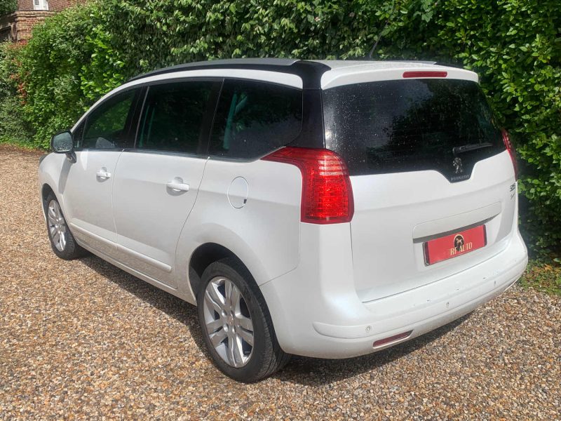 PEUGEOT 5008 PE43176 2016