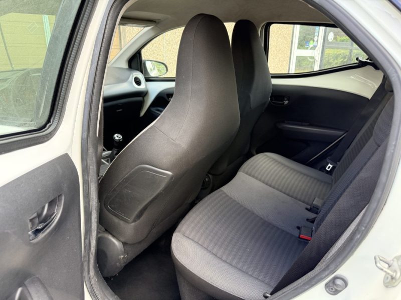 TOYOTA AYGO II ÉDITION LIMITÉ 1.0 VVT-I 72 X PH2 PREMIÈRE MAIN 