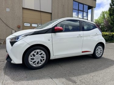 TOYOTA AYGO II ÉDITION LIMITÉ 1.0 VVT-I 72 X PH2 PREMIÈRE MAIN 