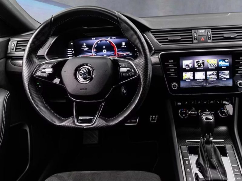SKODA SUPERB COMBI SUPERB COMBI 2024