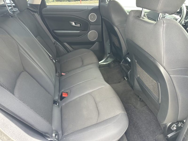 LAND ROVER RR EVOQUE 2.0 TD4 150 PURE MARK III E-CAPABILITY 2015 REVISEE & GARANTIE