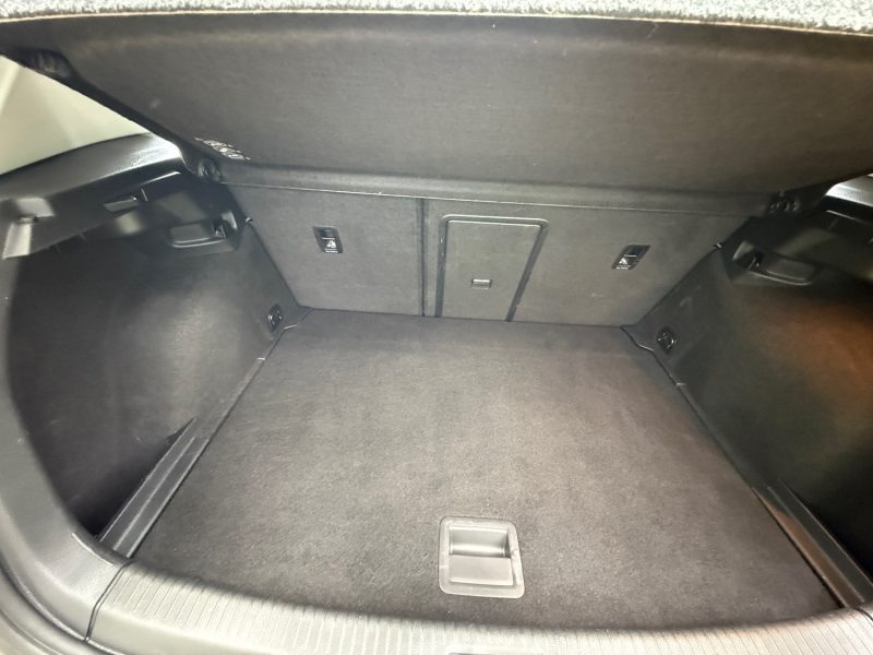 VOLKSWAGEN GOLF VII 1.2 TSI 110 TRENDLINE DSG7 3P 