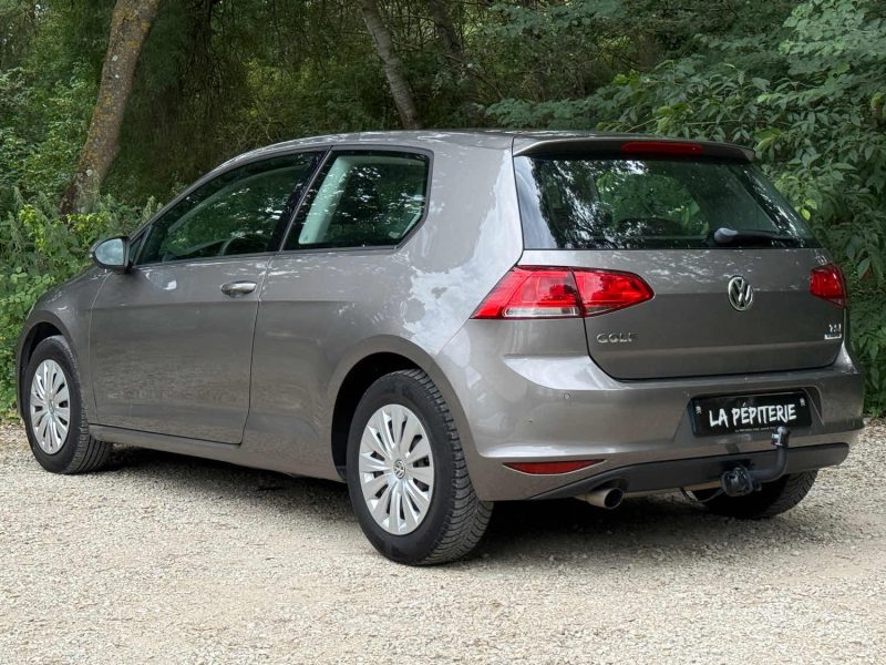 VOLKSWAGEN GOLF VII 1.2 TSI 110 TRENDLINE DSG7 3P 
