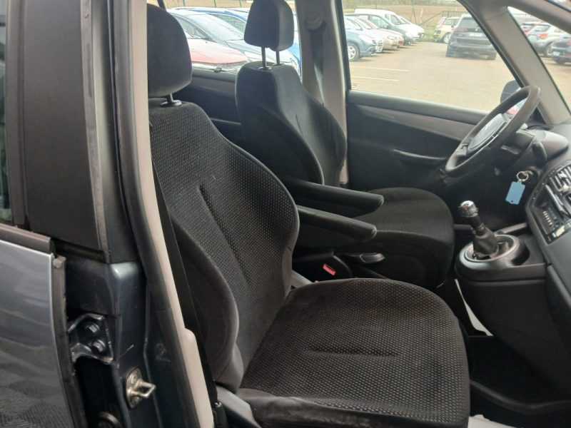   CITROËN C4 GRAND PICASSO 1.6 HDI 110 CV  7PLACES  2007 ***VENDU DANS L'ETAT A PRO OU EXPORT ***