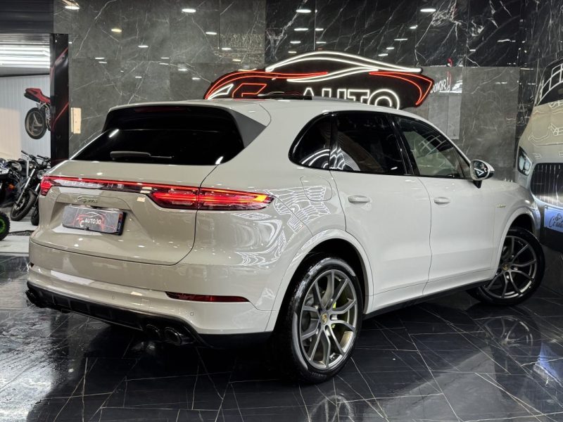 PORSCHE CAYENNE 3.0 V6 E-HYBRID 2020 Porsche Aprouved