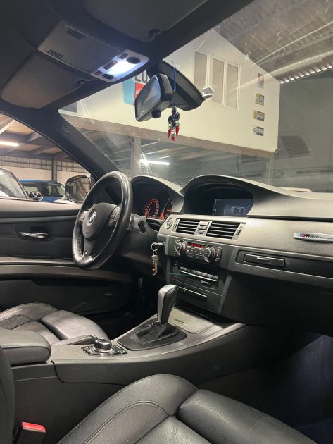 MAGNIFIQUE BMW SÉRIE 3 PACK M 320D 184CH (RÉGULATEUR & LIMITEUR DE VITESSE RADAR AVANT & ARRIÈRE)