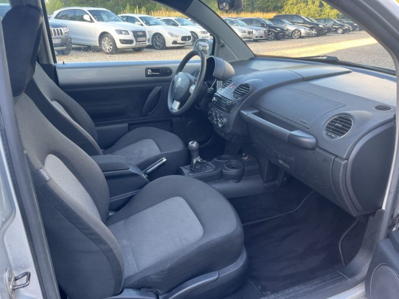 VOLKSWAGEN NEW BEETLE 1.9 TDI 105 ch