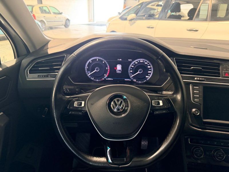 Volkswagen Tiguan - 2.0 TDI - 2017 - Full Options - Boite Manuelle - 142 000 Km - Carat Exclusive