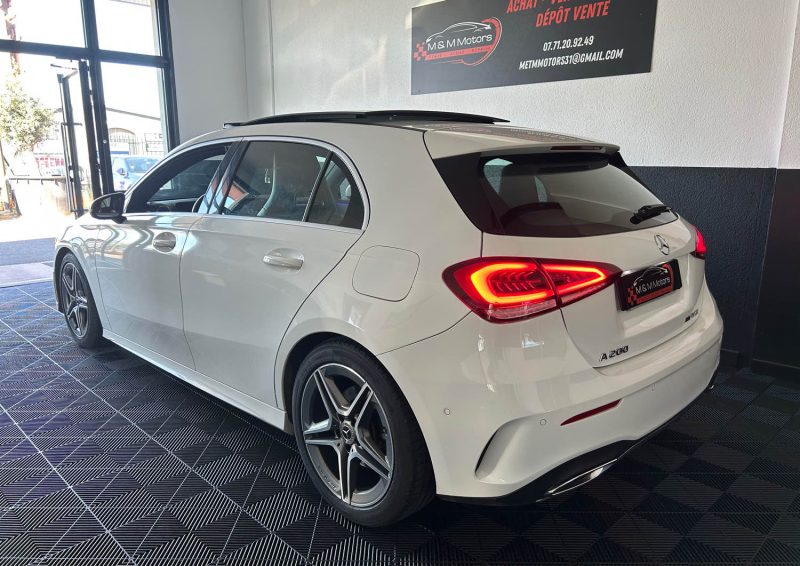 MERCEDES CLASSE A200 AMG LINE 
