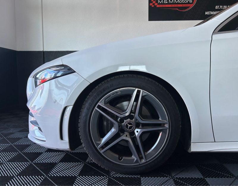 MERCEDES CLASSE A200 AMG LINE 