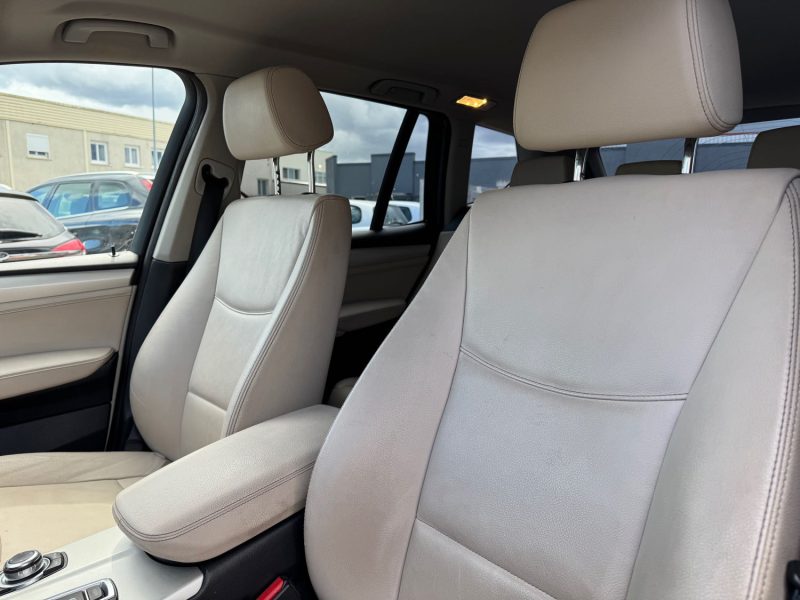 B.M.W. X3 20D XDRIVE LUXE BA 2011