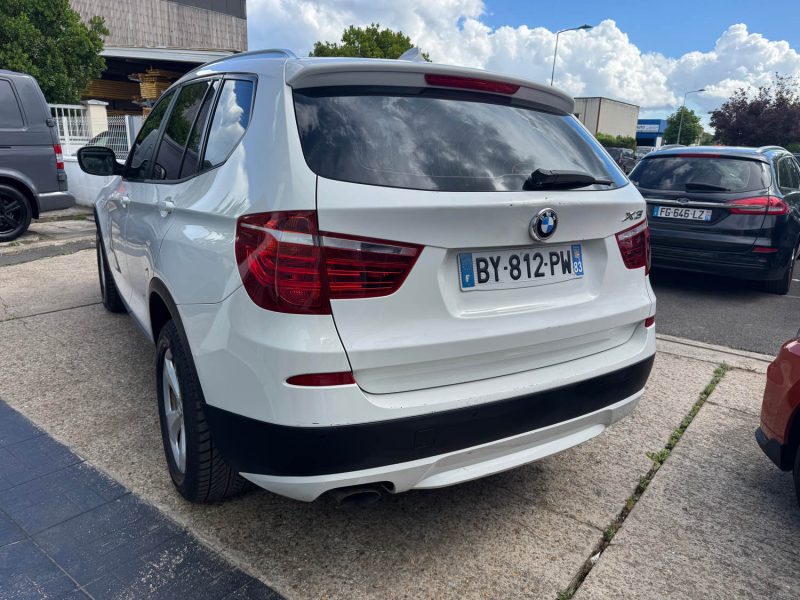 B.M.W. X3 20D XDRIVE LUXE BA 2011