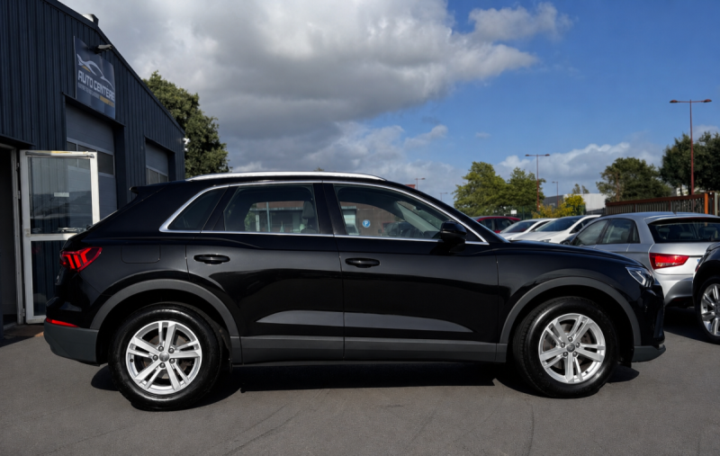 AUDI Q3 AUDI Q3 2.0 TDI 150 S TRONIC AMBITION / AMBIENTE – 2020 2020