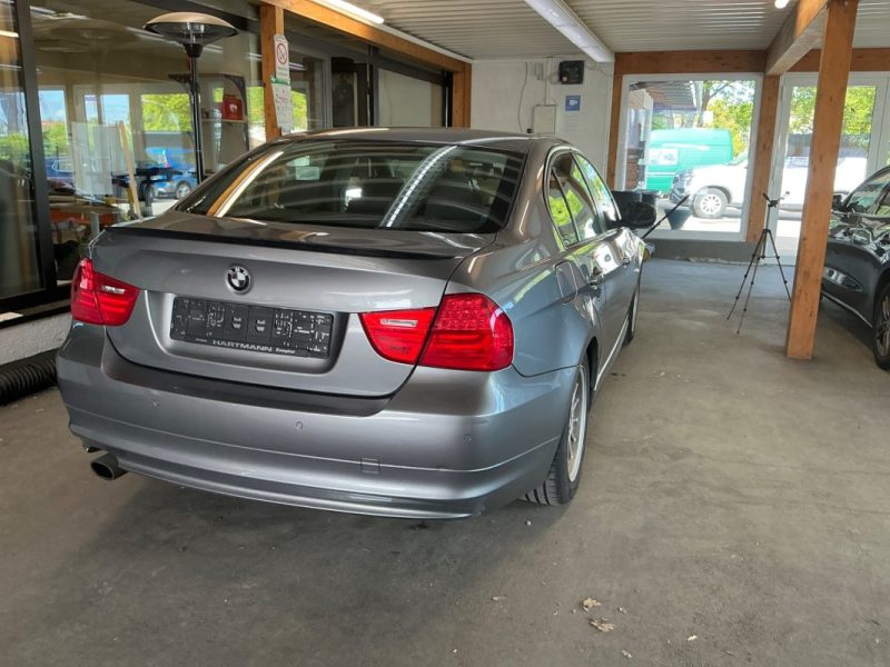BMW SERIE 3 318 I 143 CV 2009