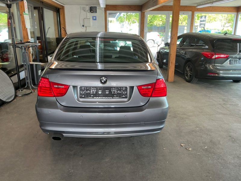 BMW SERIE 3 318 I 143 CV 2009