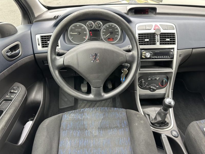 PEUGEOT 307 2.0 HDI 90CV XR PRESENCE 2002 REVISEE & GARANTIE