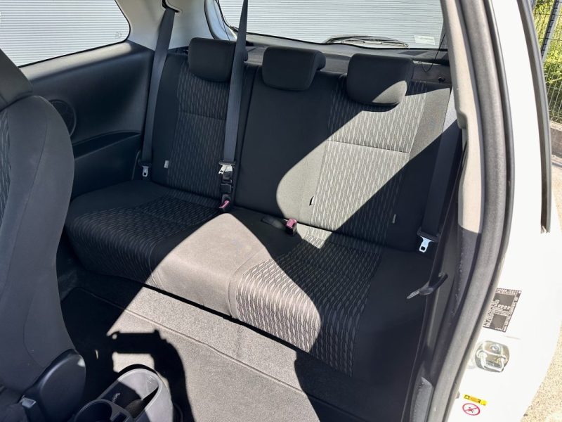 TOYOTA YARIS 1.0 2012