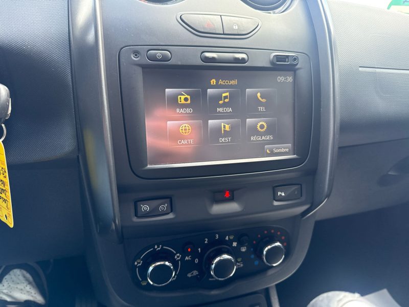 DACIA  DUSTER  1.5 DCI 110 PRESTIGE 4X4 