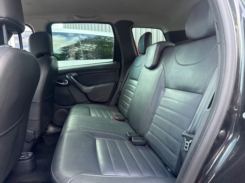 DACIA  DUSTER  1.5 DCI 110 PRESTIGE 4X4 