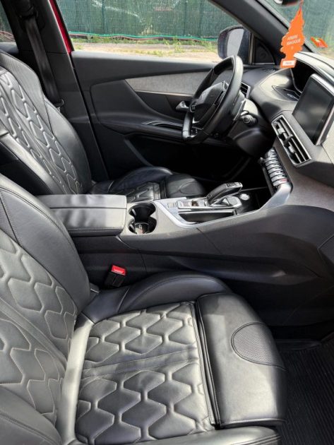 PEUGEOT 3008 II GT SPORT