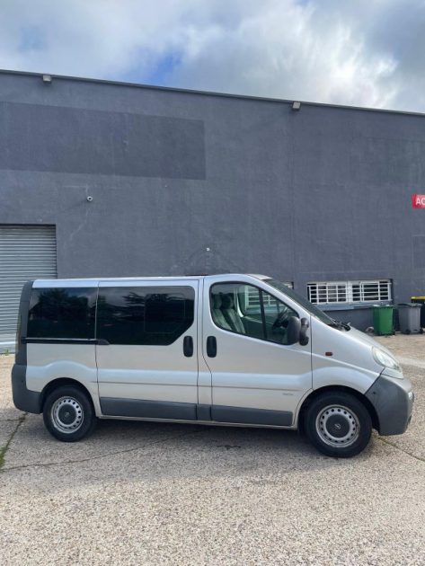 OPEL VIVARO 1.9 DTI 2002