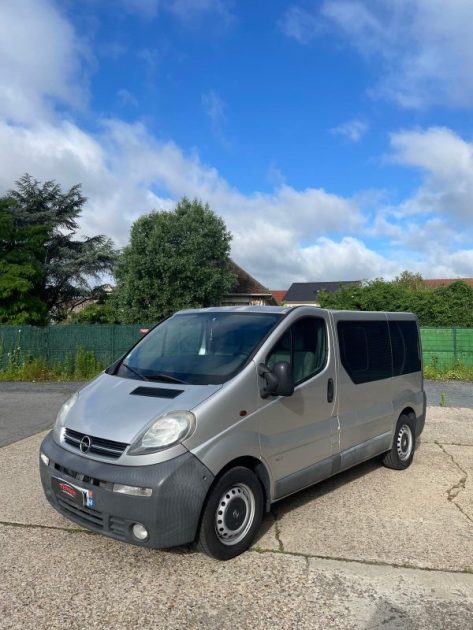 OPEL VIVARO 1.9 DTI 2002