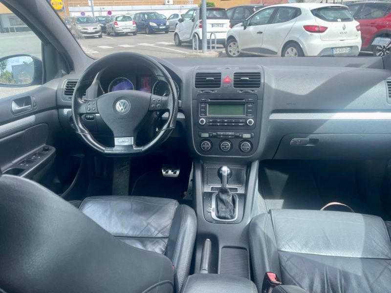 VOLKSWAGEN GOLF R32 V6 R32 2006