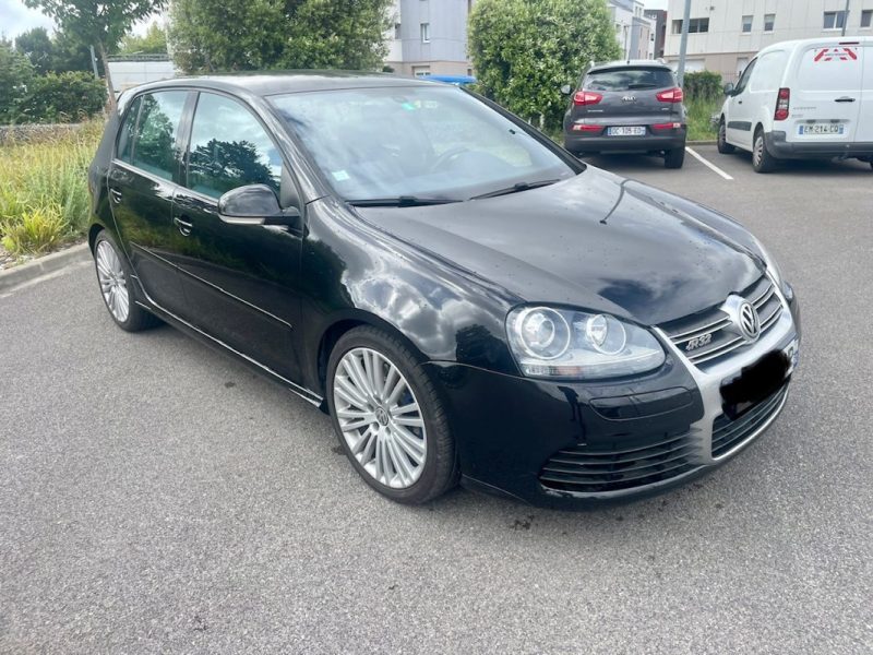 VOLKSWAGEN GOLF R32 V6 R32 2006