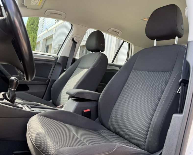VOLKSWAGEN GOLF VII - ENTRETIENT COMPLET - APPLE CARPLAY - BUSINESS CONFORTLINE