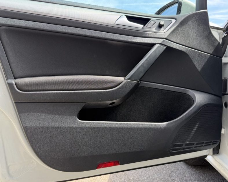 VOLKSWAGEN GOLF VII - ENTRETIENT COMPLET - APPLE CARPLAY - BUSINESS CONFORTLINE