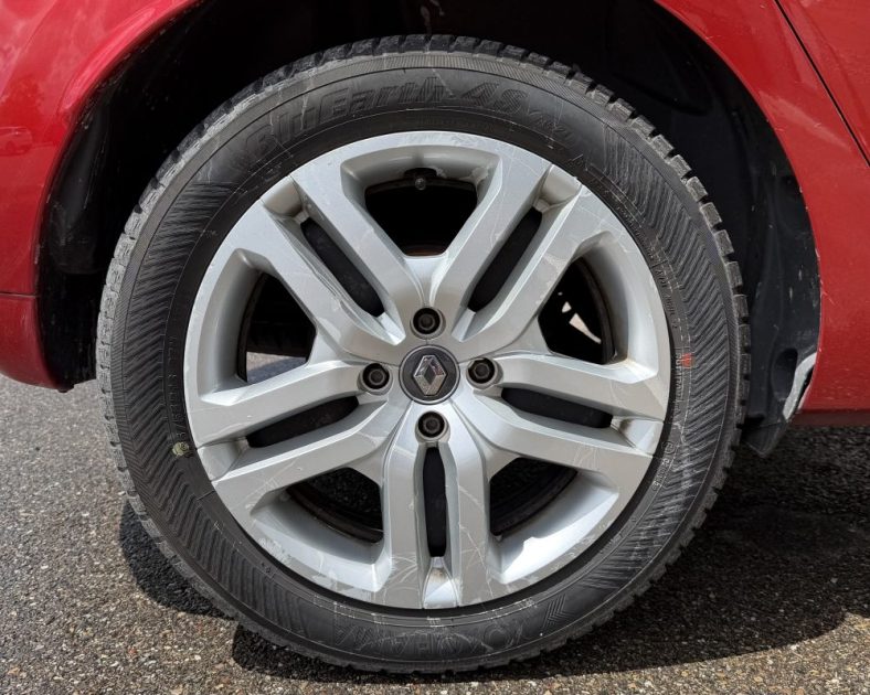 RENAULT CLIO IV TCe 90 LIMITED / Régulateur Limiteur / Radar / Clim Auto / Crit'Air 1
