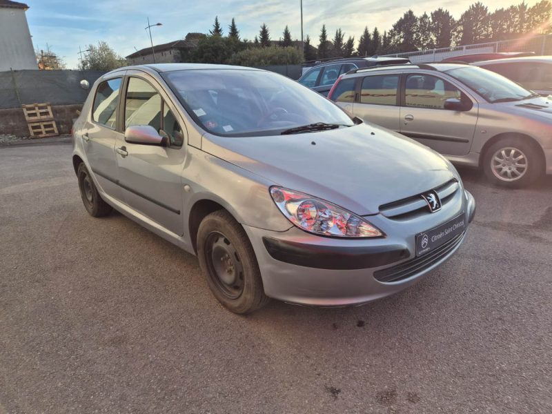 PEUGEOT 307 2.0 HDI XR PRESENCE 2001