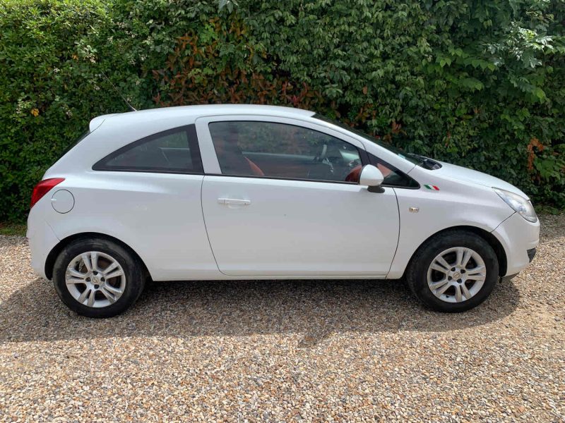 OPEL CORSA OP06611 2009