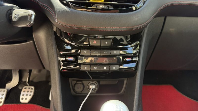 PEUGEOT 208 1.6 GTI BPS 208CV 2017