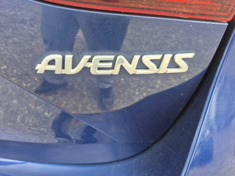 TOYOTA Avensis  Break SW 2.0 D-4D 16V 143 cv 2015