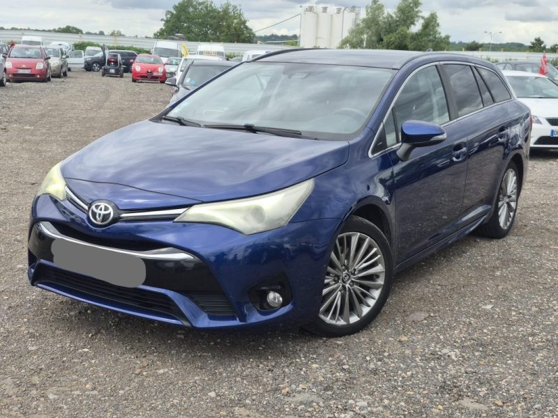 TOYOTA Avensis  Break SW 2.0 D-4D 16V 143 cv 2015